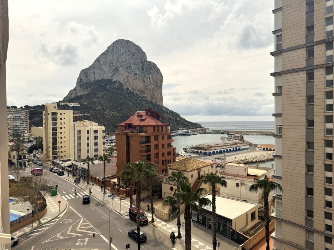 Продажа квартиры на Piso en Calle Benitatxell, Manzanera-Tosal, Calpe, Кальпе
photo 2