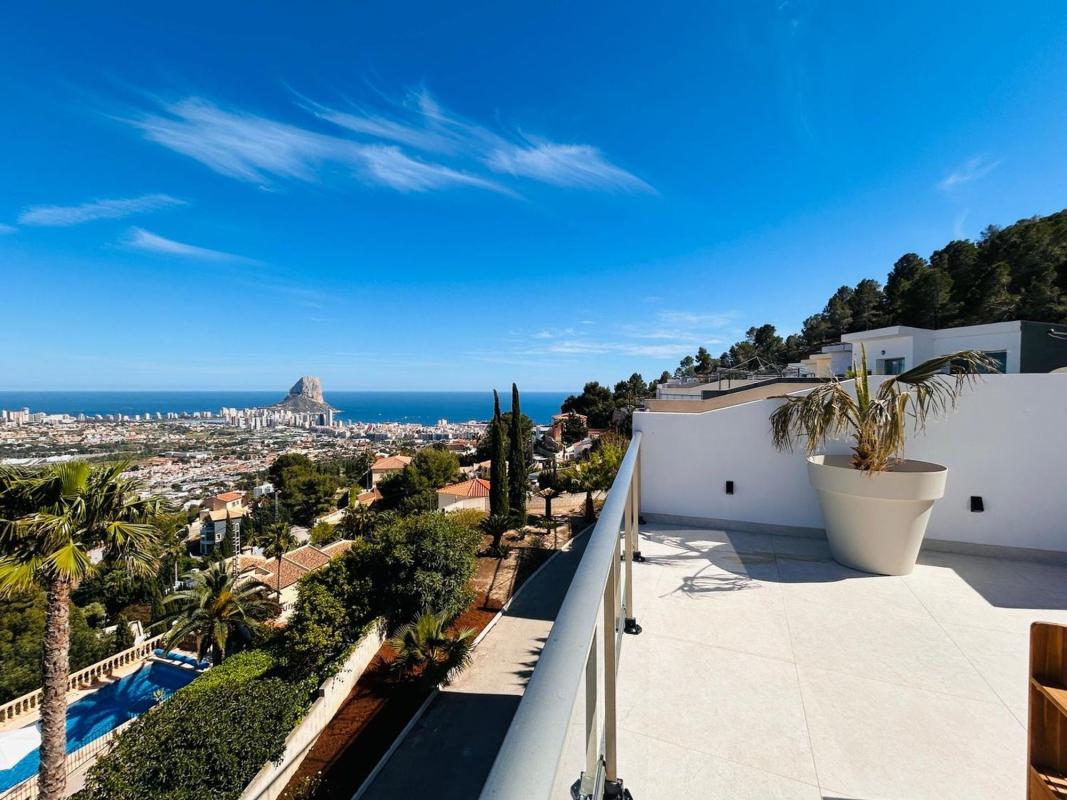 Venta de chalet adosado en Oltamar-Cucarres , Calpe photo 1