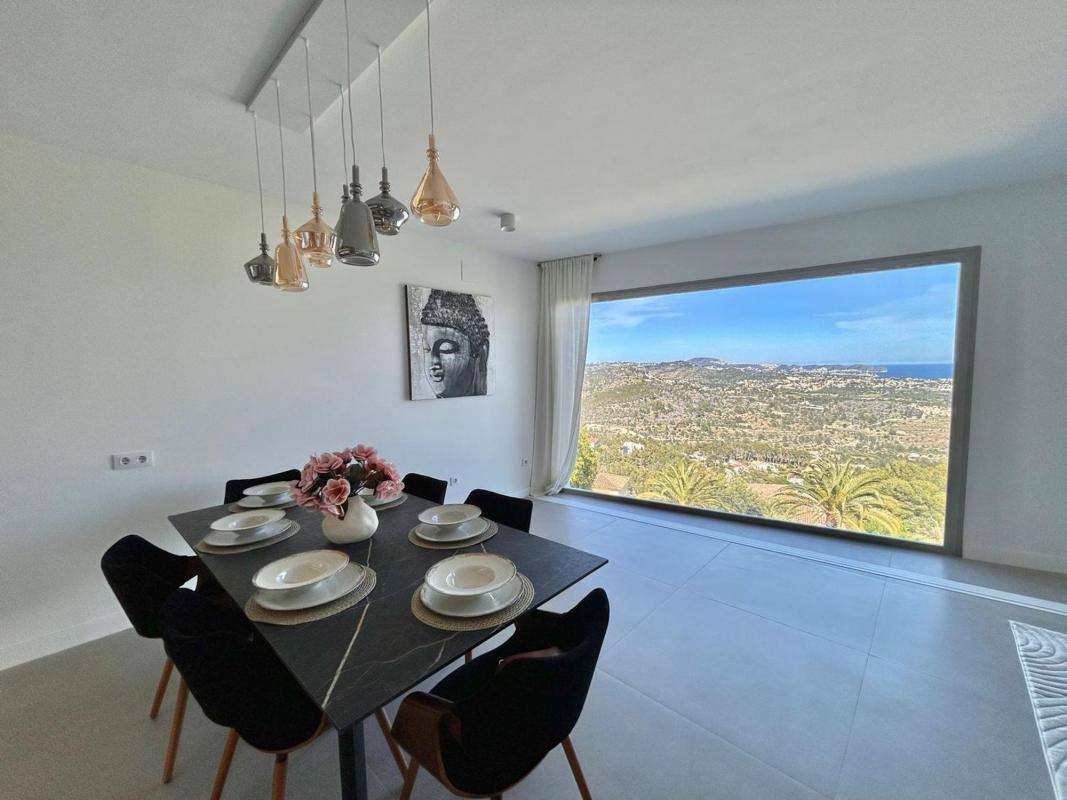 Venta de chalet adosado en Oltamar-Cucarres , Calpe photo 3