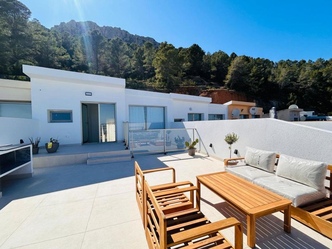 Venta de chalet adosado en Oltamar-Cucarres , Calpe photo 5