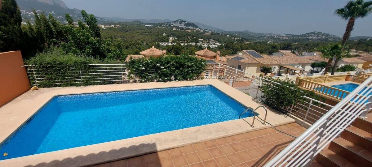 Sprzedaż niezależnego domku jednorodzinnego w Casa o chalet en Cometa-Carrió, Calpe, Kalpe photo 3