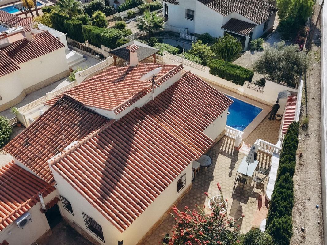 Propiedades en venta y alquiler en España photo 1