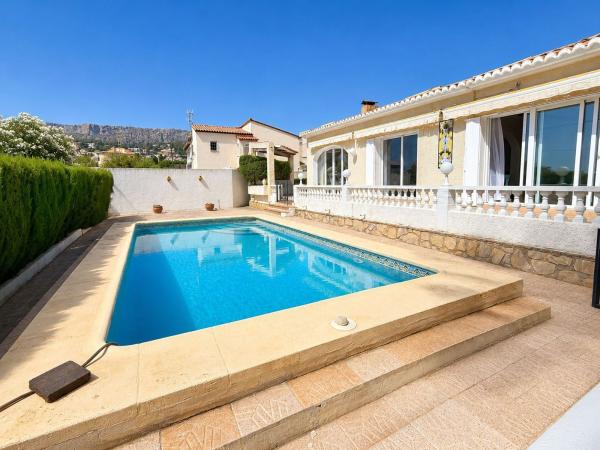 Chalet independiente en venta en Casa o chalet en Canuta, Calpe, Calpe photo 1