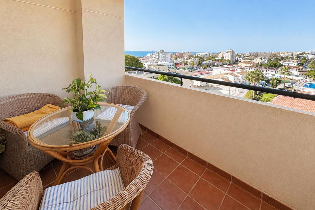 Venta de piso en Piso en Calle Violín, Montemar, Torremolinos, Torremolinos
 photo 5