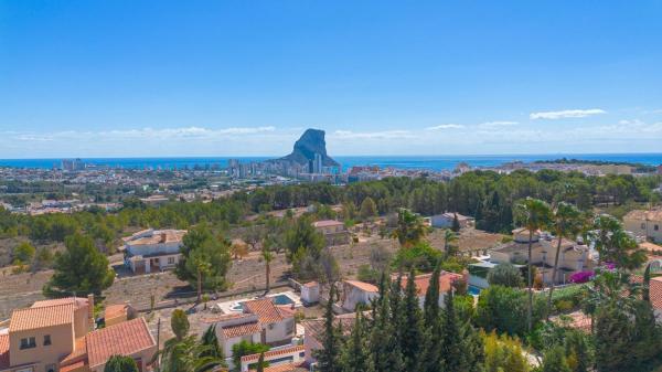 Частный шале на продаже в Casa o chalet en Gargasindi, Calpe, Кальпе photo 1
