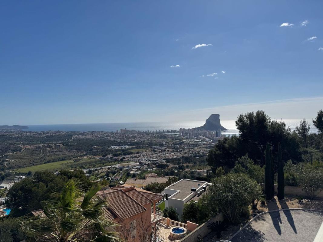 Venta de chalet adosado en  Oltamar-Cucarres , Calpe photo 3