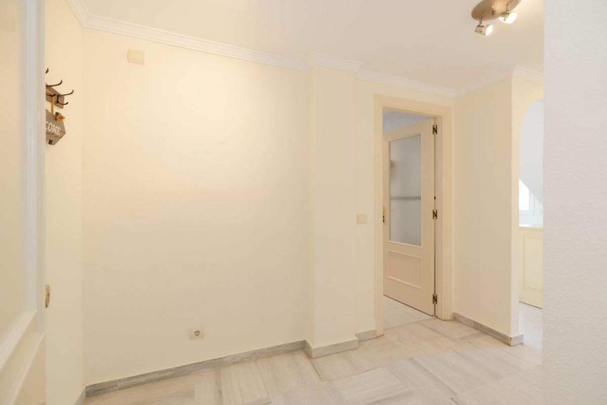 Venta de duplex en Dúplex en Avenida Conde Rudi, La Carolina-Guadalpín, Marbella, Marbella photo 3
