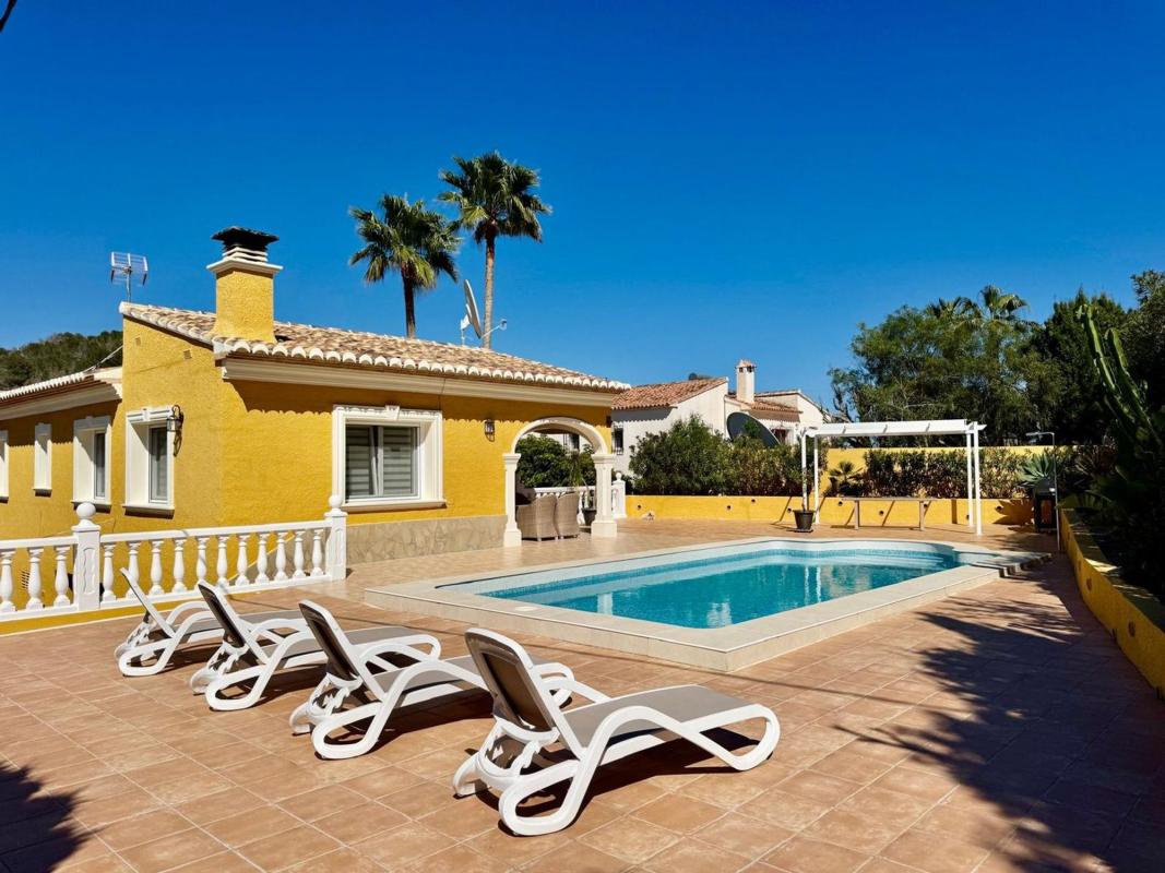 Properties for sale and rent in Spain photo 1