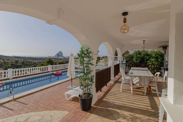 Sprzedaż mieszkania w Piso en Polígono 11a, 13, Gargasindi, Calpe, Kalpe
photo 1