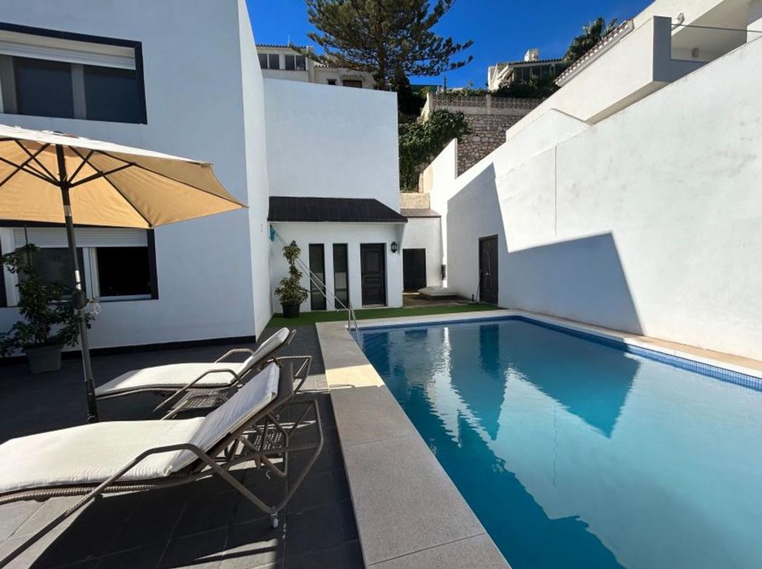 Properties for sale and rent in Spain photo 2