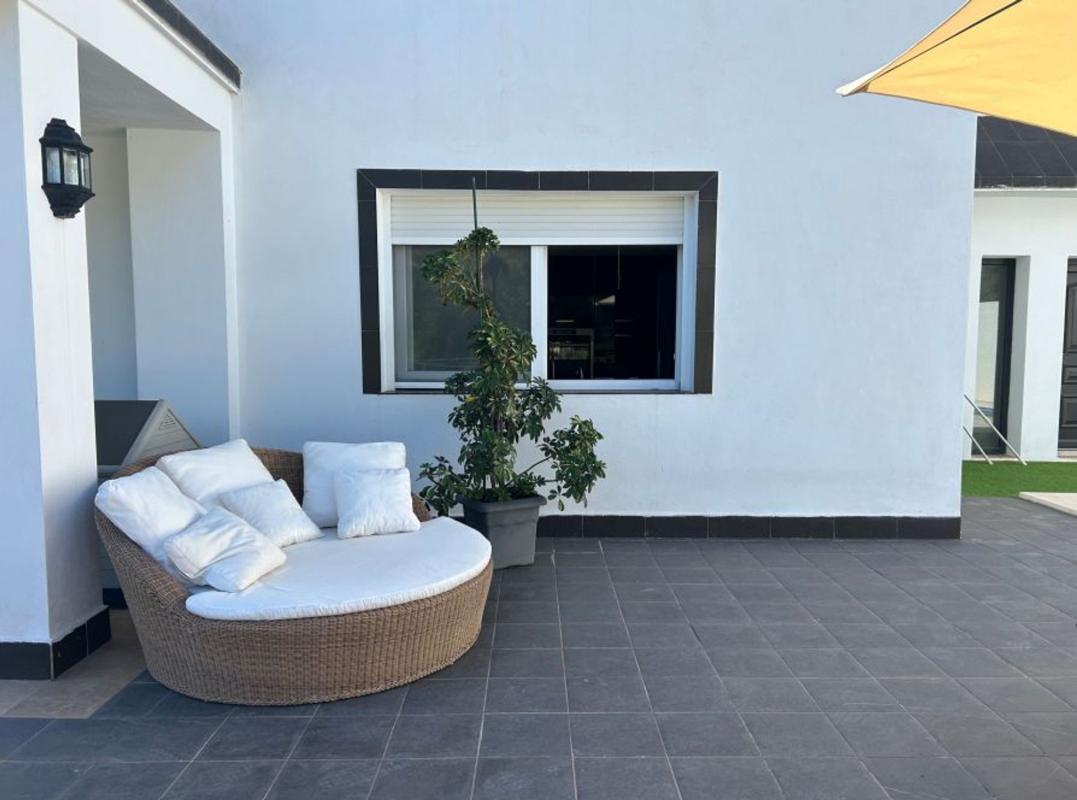 Properties for sale and rent in Spain photo 4