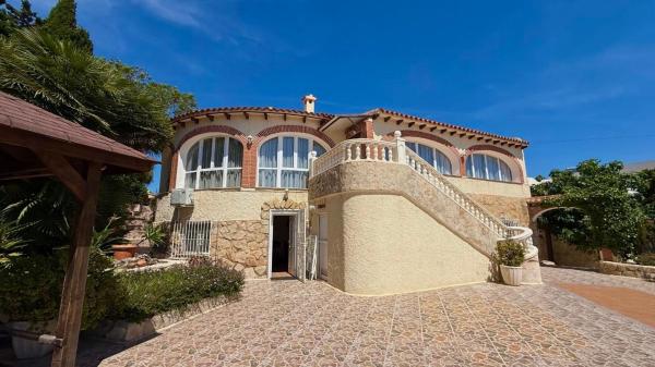 Casa o chalet independiente en Urbanización Ortenbach, 21, Cometa-Carrió, Calpe photo 1