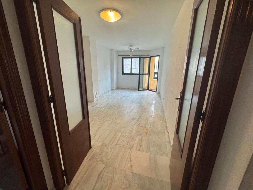 Venta de piso en Piso en Calle Antonio Nebrija, 1, La Puya - La Ermita, Marbella, Marbella
photo 5