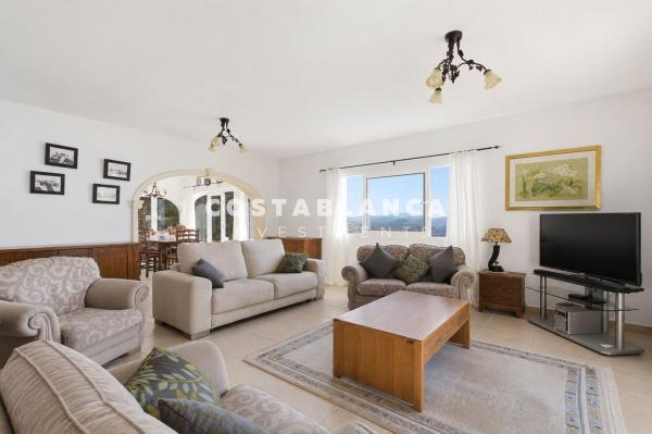Частный шале на продаже в  Casa o chalet en Partida Maryvilla, Maryvilla, Calpe, Кальпе photo 4