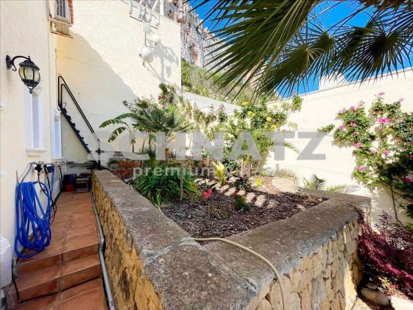 Частный шале на продаже в Casa o chalet en Calpe Pueblo, Calpe, Кальпе thumbnail 3
