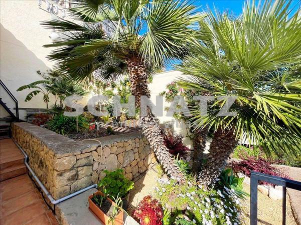 Частный шале на продаже в  Casa o chalet en Calpe Pueblo, Calpe, Кальпе photo 4