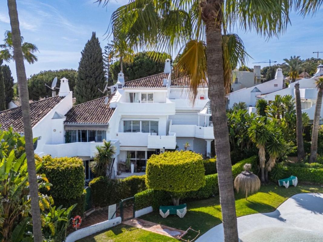 Venta de chalet adosado en Chalet adosado en Urbanización Balcones de Sierra Blanca, Sierra Blanca, Marbella , Marbella photo 3