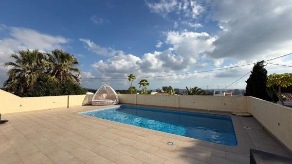 Casa o chalet independiente en Urbanización Ortenbach, Cometa-Carrió, Calpe photo 1