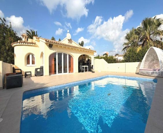 Частный шале на продаже в Casa o chalet en Cometa-Carrió, Calpe, Кальпе photo 1