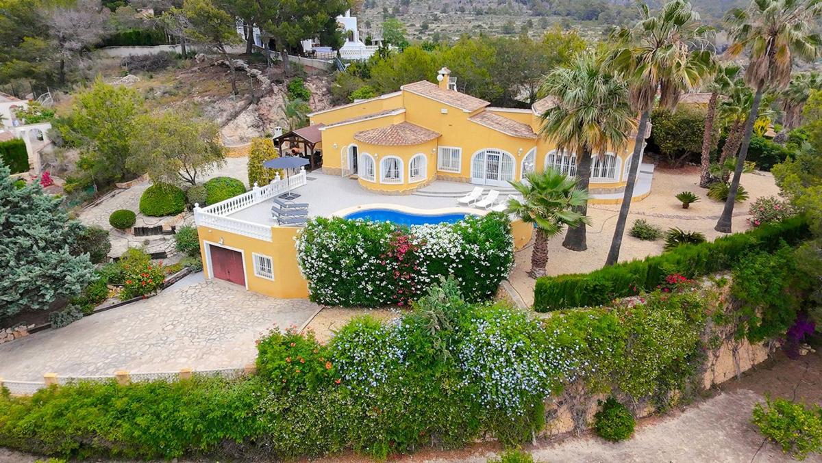 Properties for sale and rent in Spain photo 2