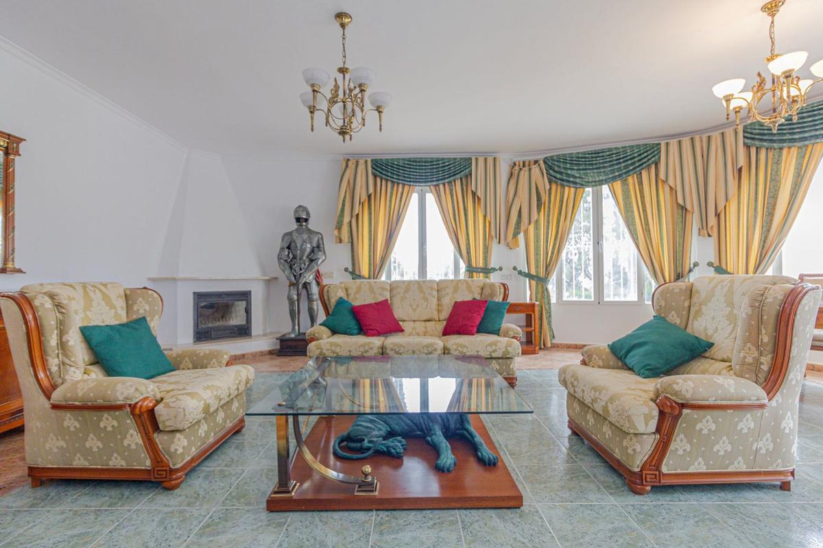Properties for sale and rent in Spain photo 3