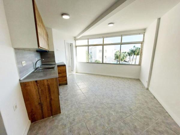 Venta de piso en Piso en Calle Colina Blanca, Torreblanca del Sol, Fuengirola, Fuengirola
thumbnail 3