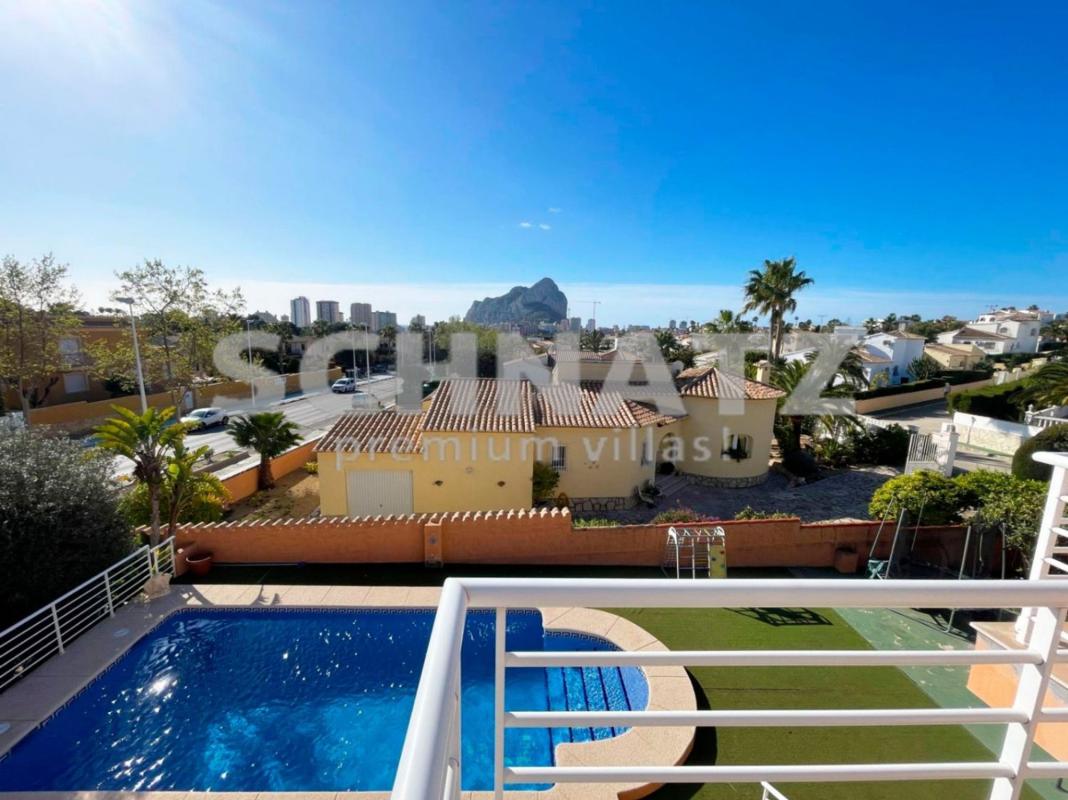 Продажа отдельного шале в Casa o chalet en Calpe Pueblo, Calpe, Кальпе photo 1