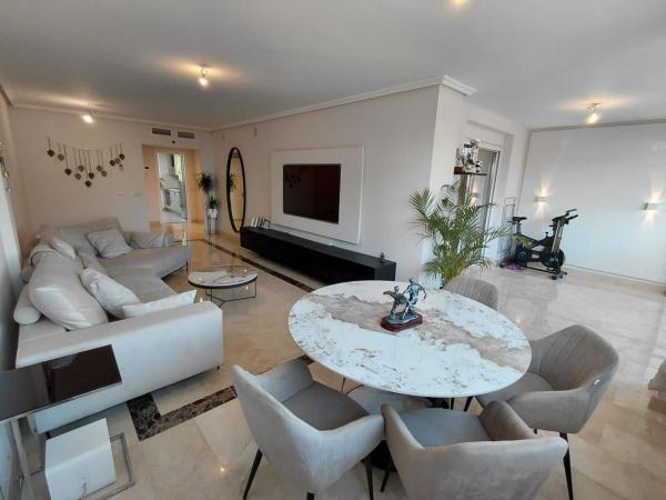 Venta de piso en Piso en Calle Santa Ana, 15 D, La Merced, Marbella, Marbella
 photo 1