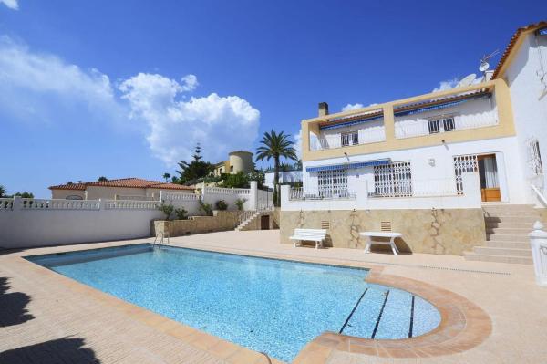 Casa o chalet independiente en Urbanización Ortenbach, Cometa-Carrió, Calpe photo 1