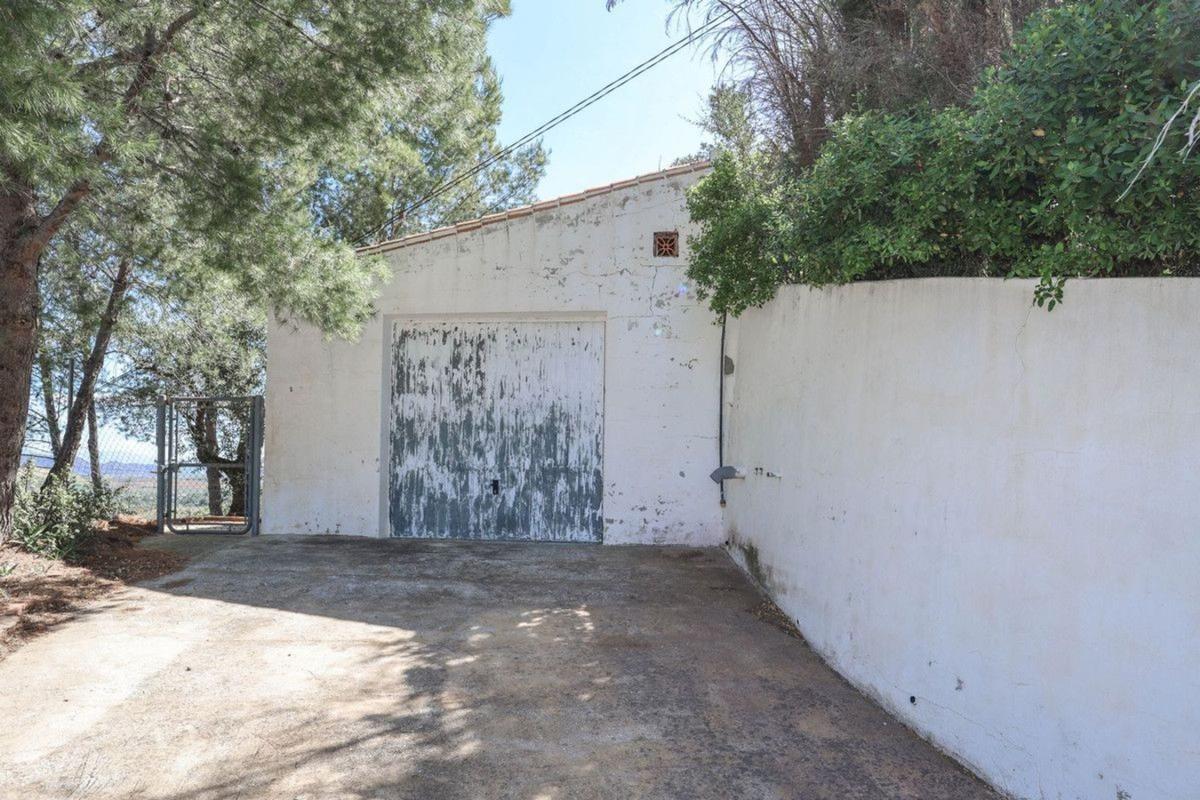 Продажа загородного участка в Finca rústica en Polígono:2 Parcela:656 Paraje:LA Rubia, Guaro , Гуаро photo 5
