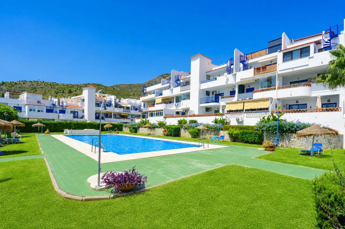 Venta de chalet adosado en Chalet adosado en Santangelo, Benalmádena , Benalmádena photo 2