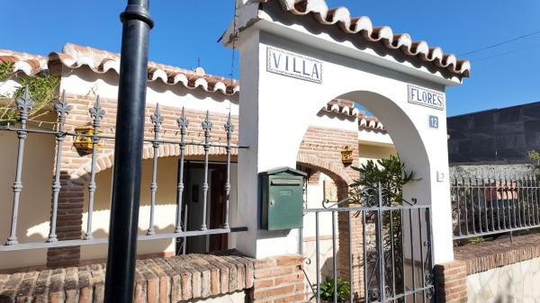 Chalet adosado en Calle Urogallos del Coto, El Coto, Mijas thumbnail 2