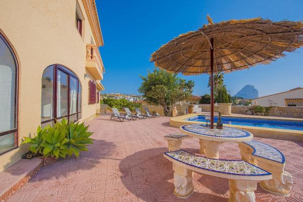 Chalet independiente en venta en Casa o chalet en Manzanera-Tosal, Calpe, Calpe photo 2