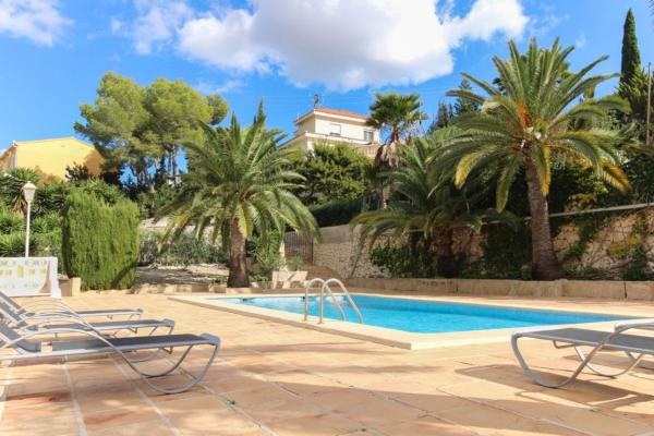 Частный шале на продаже в  Casa o chalet en Partida Cometa III, Cometa-Carrió, Calpe, Кальпе photo 4
