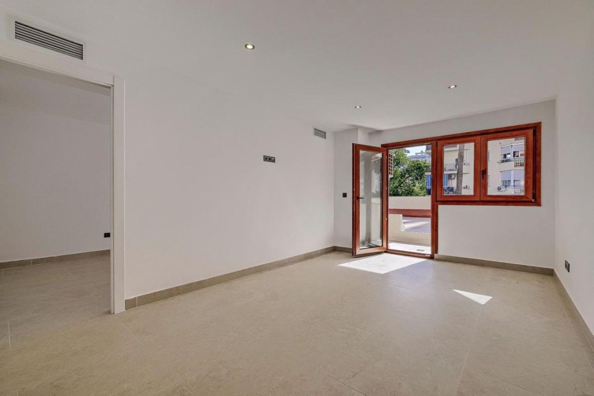 Sale of apartment in Piso en Avenida Arias Maldonado, Ricardo Soriano, Marbella, Marbella
photo 5