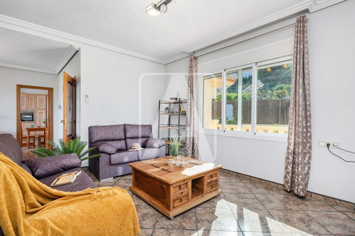 Недвижимость на продажу и в аренду в Испании photo 4