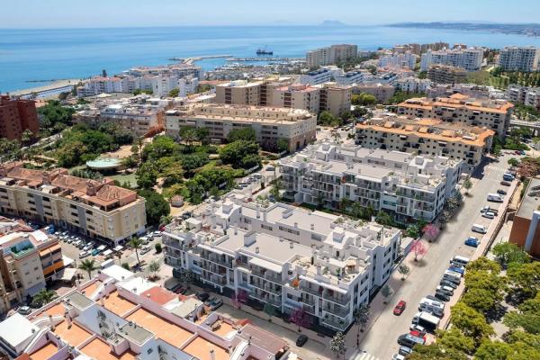 Ático en venta en  Ático en Calle Carlos Cano, 16, Huerta Nueva, Estepona, Estepona photo 4