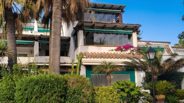 Duplex en venta en Dúplex en Calle Pino Real, 1, Costabella, Marbella, Marbella photo 2