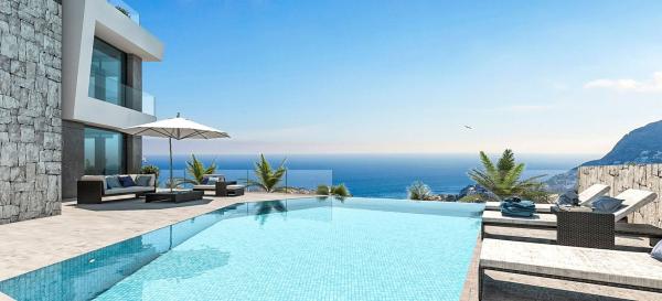 Chalet independiente en venta en Casa o chalet en Oltamar-Cucarres, Calpe, Calpe photo 1