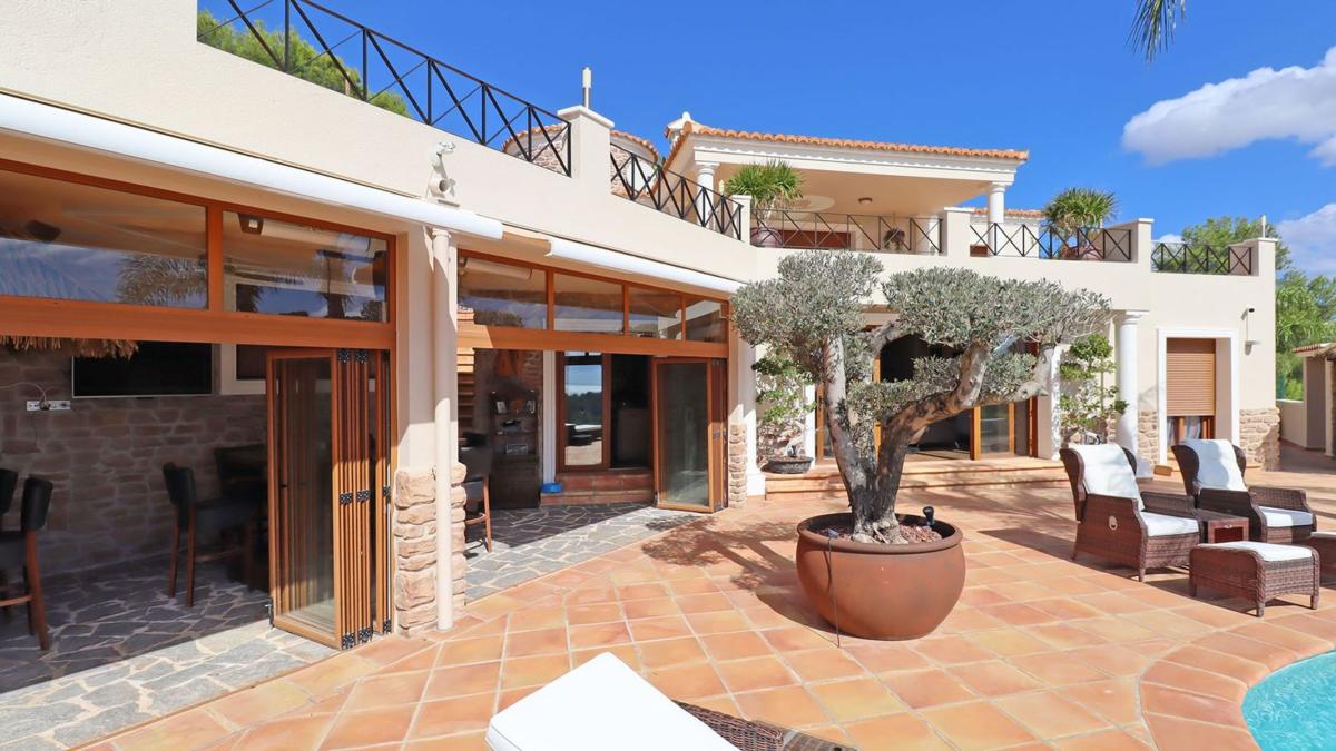 Properties for sale and rent in Spain photo 5
