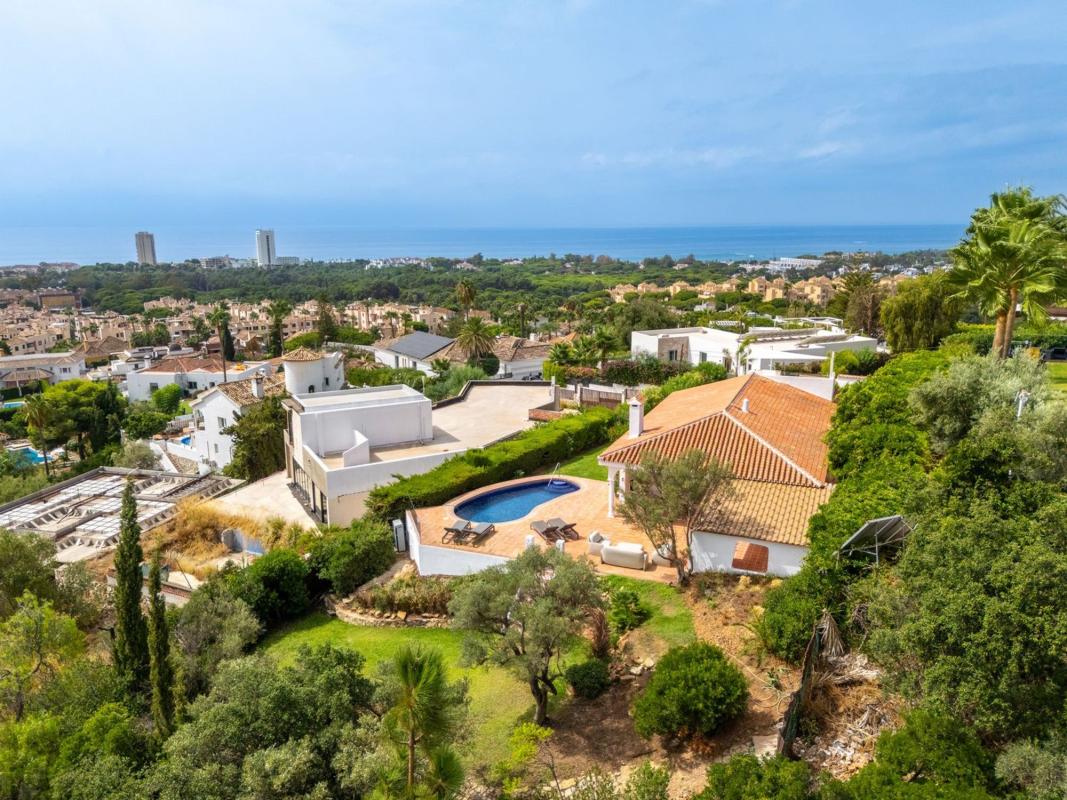 Properties for sale and rent in Spain photo 4