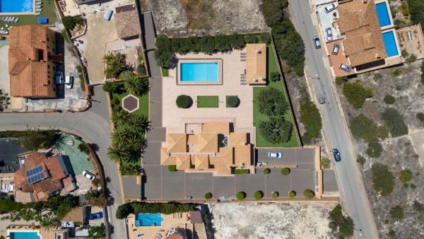 Chalet independiente en venta en Casa o chalet en Cometa-Carrió, Calpe, Calpe photo 3