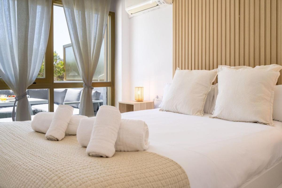 Venta de piso en Piso en Avenida Jardines de las Golondrinas, 8, Romana Playa, Marbella, Marbella
 photo 3