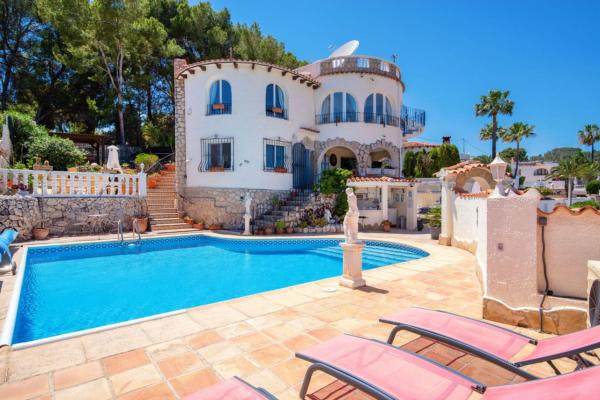 Casa o chalet independiente en Calle del Voltor, 13, Cala Advocat - Baladrar, Benissa photo 1