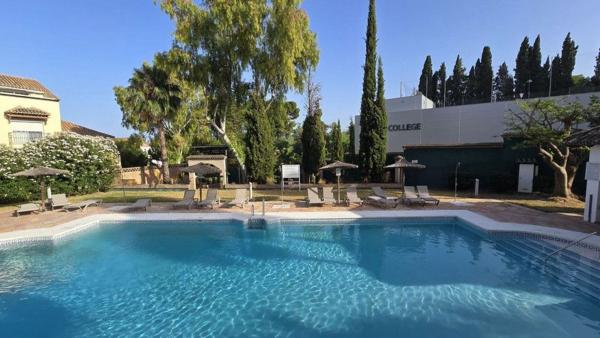 Duplex en venta en Dúplex en Lugar Urbanizacion los Pinos del Angel, 5 f, Aloha, Marbella, Marbella photo 1