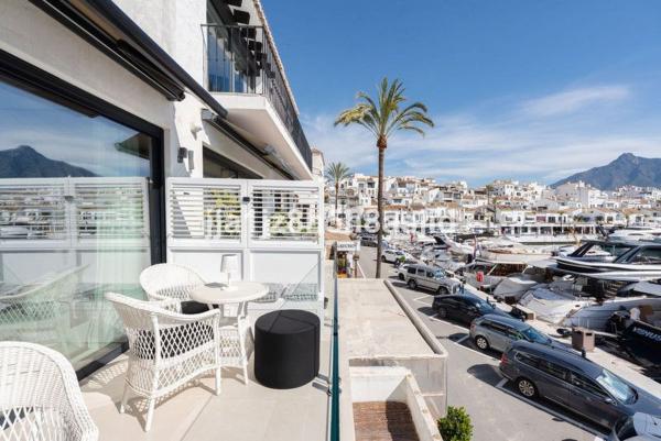 Venta de piso en Piso en Pasaje Muelle de Honor, 1, Puerto Banús, Marbella, Marbella
 photo 2