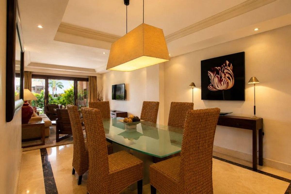 Venta de piso en Piso en Urbanizacion Mar Azul, 5 V, Kempinski, Estepona, Estepona
photo 3