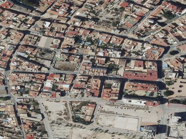 Sprzedaż mieszkania w Piso en Calle de l'Almirall Roger de Lluria, Campello Pueblo, El Campello, El Campello
thumbnail 2