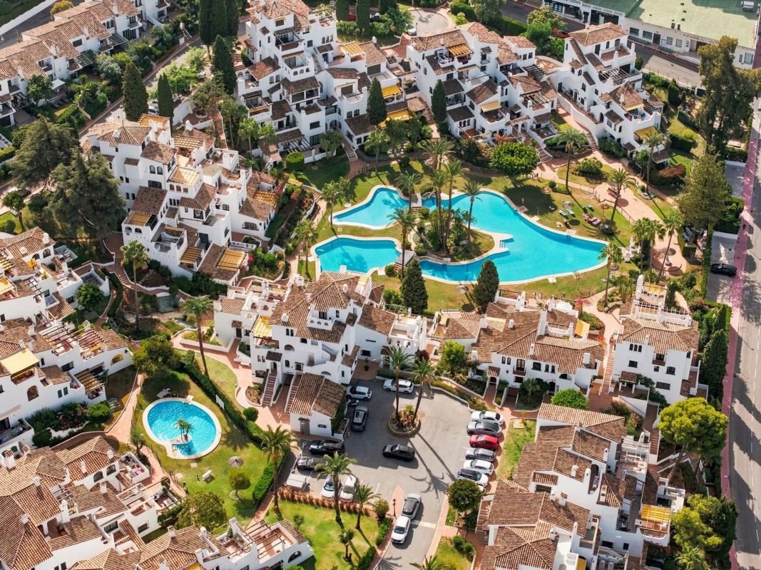Продажа квартиры на Piso en Los Tilos-nva Andalucia, 15, Nueva Andalucía, Marbella, Марбелла
 photo 2