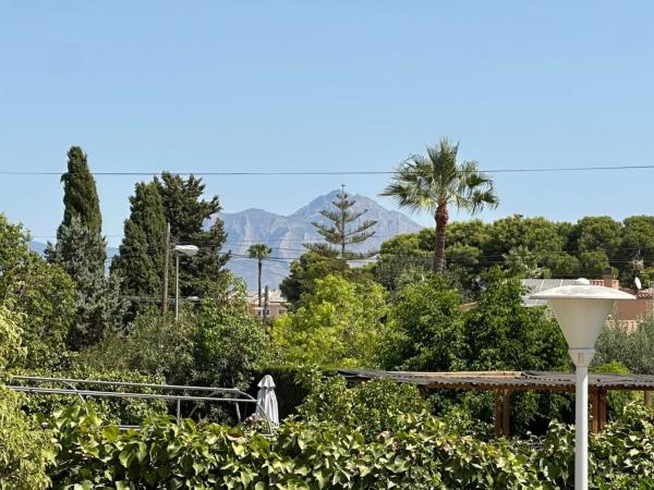 Independent chalet for sale in Casa o chalet en La Huerta, Mutxamel, Mutxamel
thumbnail 3